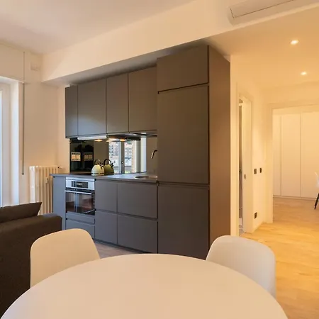 Lakefront Retreat * לקו